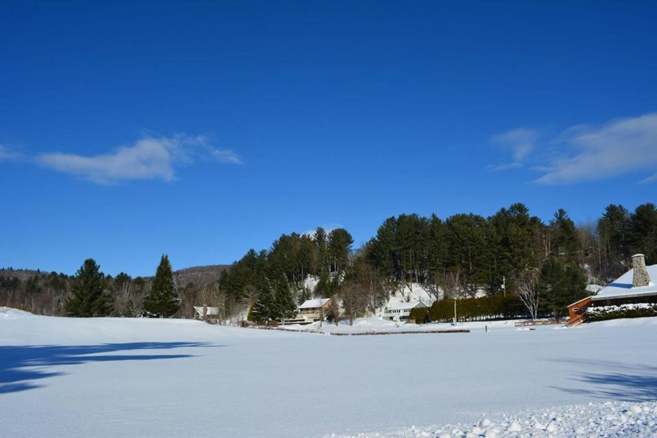Chalet Alpine Sainte-Adèle Exteriör bild